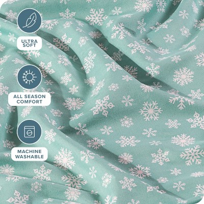 Snowdrift Green and White Microfiber Full Sheet Set