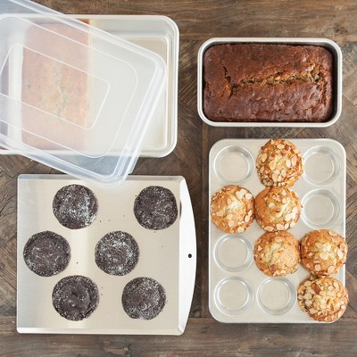 Nordic Ware 5-Piece Aluminum Baking Set with Lid