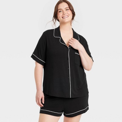 Women's Cloud Knit Short Sleeve Notch Collar Top And Shorts Pajama Set 