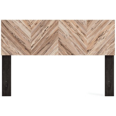 Contemporary Sugarberry Wood Grain Queen Platform Bed in Beige/Black