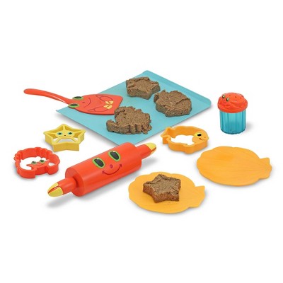 Photo 1 of Melissa & Doug Seaside Sidekicks Sand Cookie Set