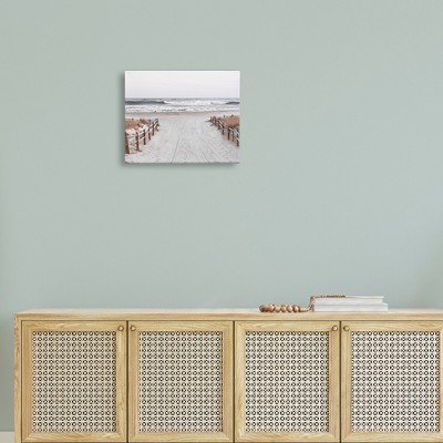 Foggy Horizon Beach Waves Landscape Canvas Wall Art, 16 x 20