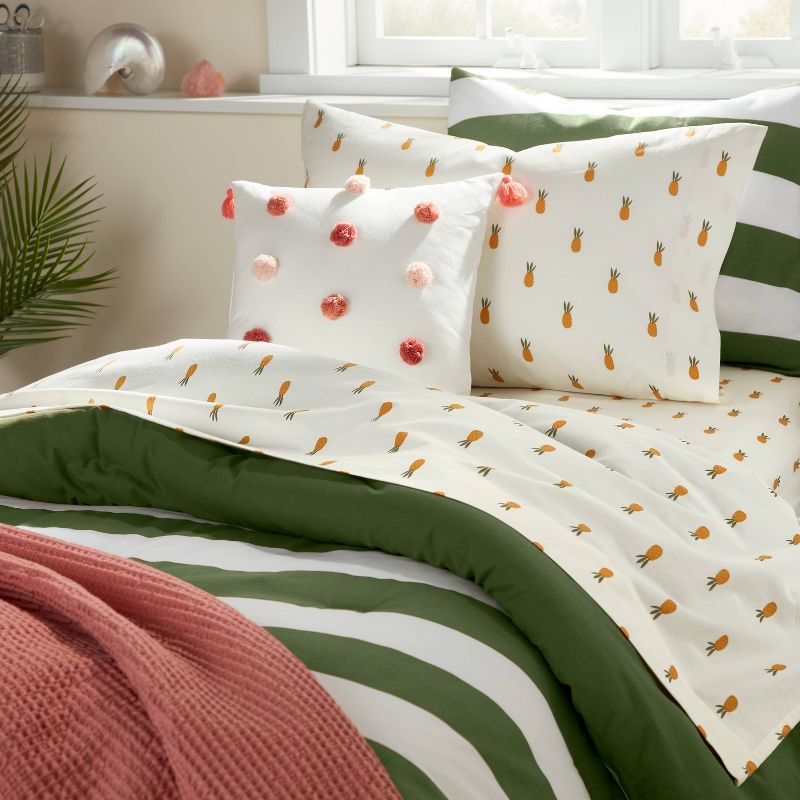 Pineapple Cotton Kids' Sheet Set - Pillowfort™, 2 of 5