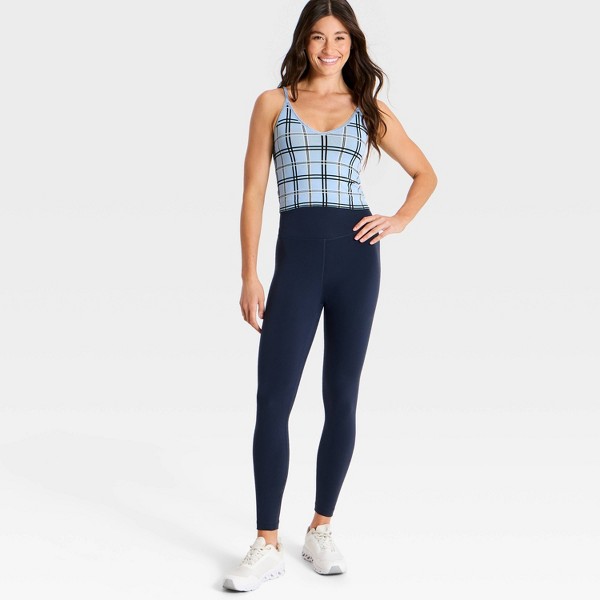 Top de soporte sin costuras de doble capa para mujer - All In Motion™ 3