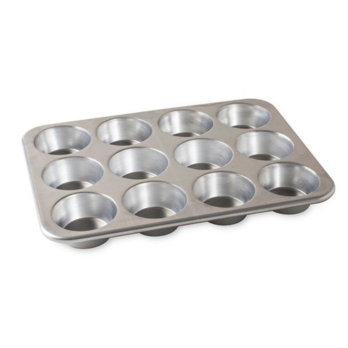 Wilton Ultra Bake Professional 12 Cup Nonstick Muffin Pan