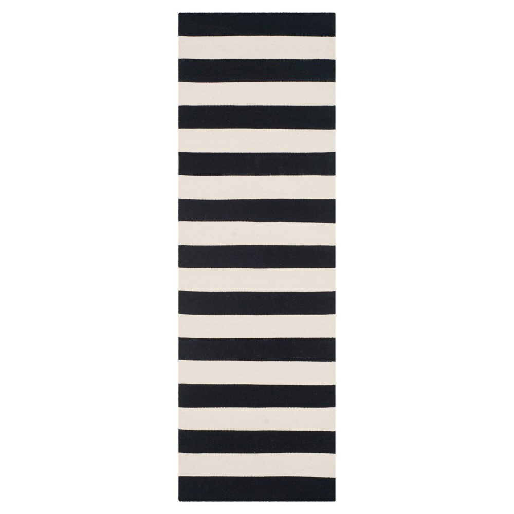 2'3inx8' Runner Mati Flatweave Black/Ivory - Safavieh