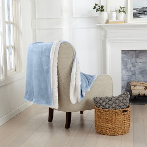 Plush Throw Blanket with Faux Shearling Reverse - Great Bay Home - 1 of 4