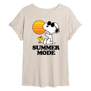 Women's - Peanuts - Snoopy Woodstock Summer Mode Sunglasses Oversized Graphic T-Shirt - 1 of 4