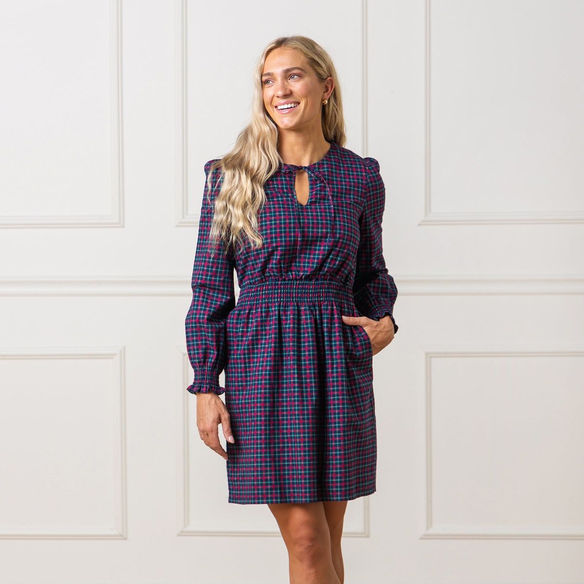 Hope & Henry Women's Long Sleeve Smocked Waist Keyhole Dress - thumbnail 4