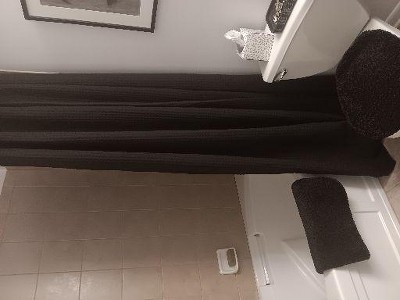 Guest review image 1 of 2, zoom in