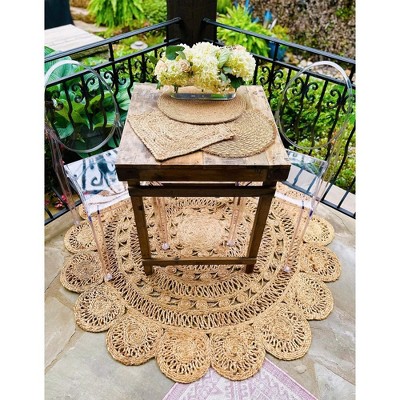 Hand-Braided Natural Jute Round Floral Area Rug, 5 ft