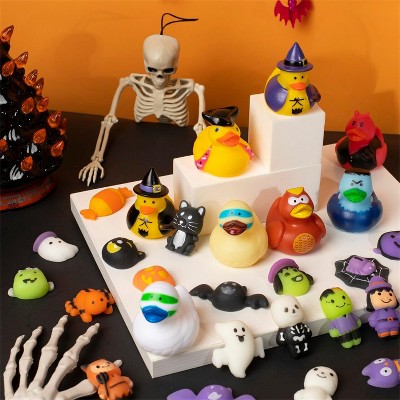 Joyfy Halloween Advent Calendar with Surprise Toys, Holiday CountDown to Halloween with Surprise Halloween Themed Rubber Ducks, Party Favor
