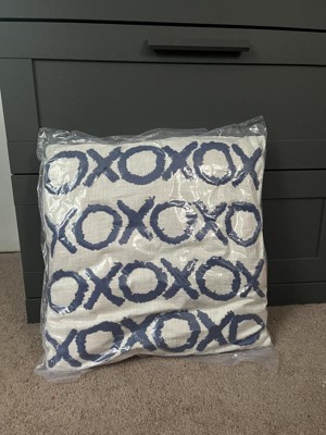 Life Styles Blue Ink Tufted XOXO 18 Square Throw Pillow - #838R4