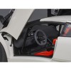 Lamborghini Diablo SV-R Impact White 1/18 Model Car by Autoart - 4 of 4