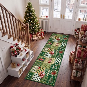 Garvee Christmas Patchwork Area Rug, Holiday Xmas Carpet with Santa ...