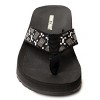 Minnetonka Women's Hedy 2.0 Thong Sandals - 3 of 4