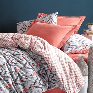 Sussexhome Minimal Collection High Quality Cotton Set, 1 Duvet Cover, 1 Fitted Sheet and 2 Pillowcases - 1 of 4