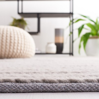 Artisan-Crafted Mosaic Gray Wool 3' x 5' Rectangular Rug