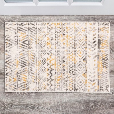 Yellow and Gray Geometric Synthetic Area Rug 2' x 3'