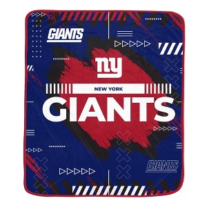 NFL New York Giants Game Tech Ultra Cozy Throw Blanket - 1 of 1