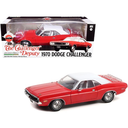 1970 Dodge Challenger R/T White (Weathered Version) Vanishing Point  (1971) Movie 1/18 Diecast Model Car by Greenlight