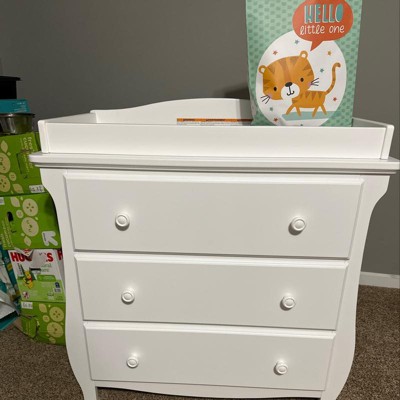 Delta children lancaster changing table best sale