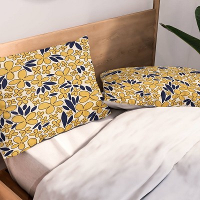 Deny Designs Full/Queen Alisa Galitsyna Four Leaf Flower Pattern Comforter and Pillow Sham Set Yellow: Modern Floral Bedding, Lightweight Polyester — фото 5