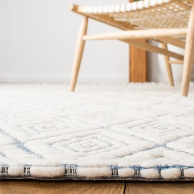 Ivory and Dark Blue Hand-Tufted Wool 3' x 5' Area Rug
