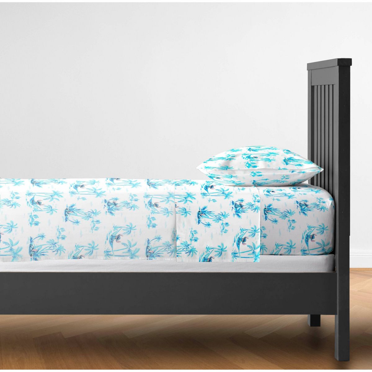 Lilo & Stitch Twin Bungalow Kids' Sheet Set - thumbnail 4