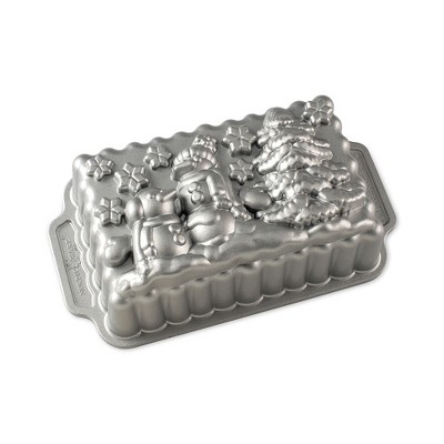 Nordic Ware Sweet Snowflakes Shortbread Pan, Silver