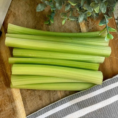 Fresh Organic Celery - each