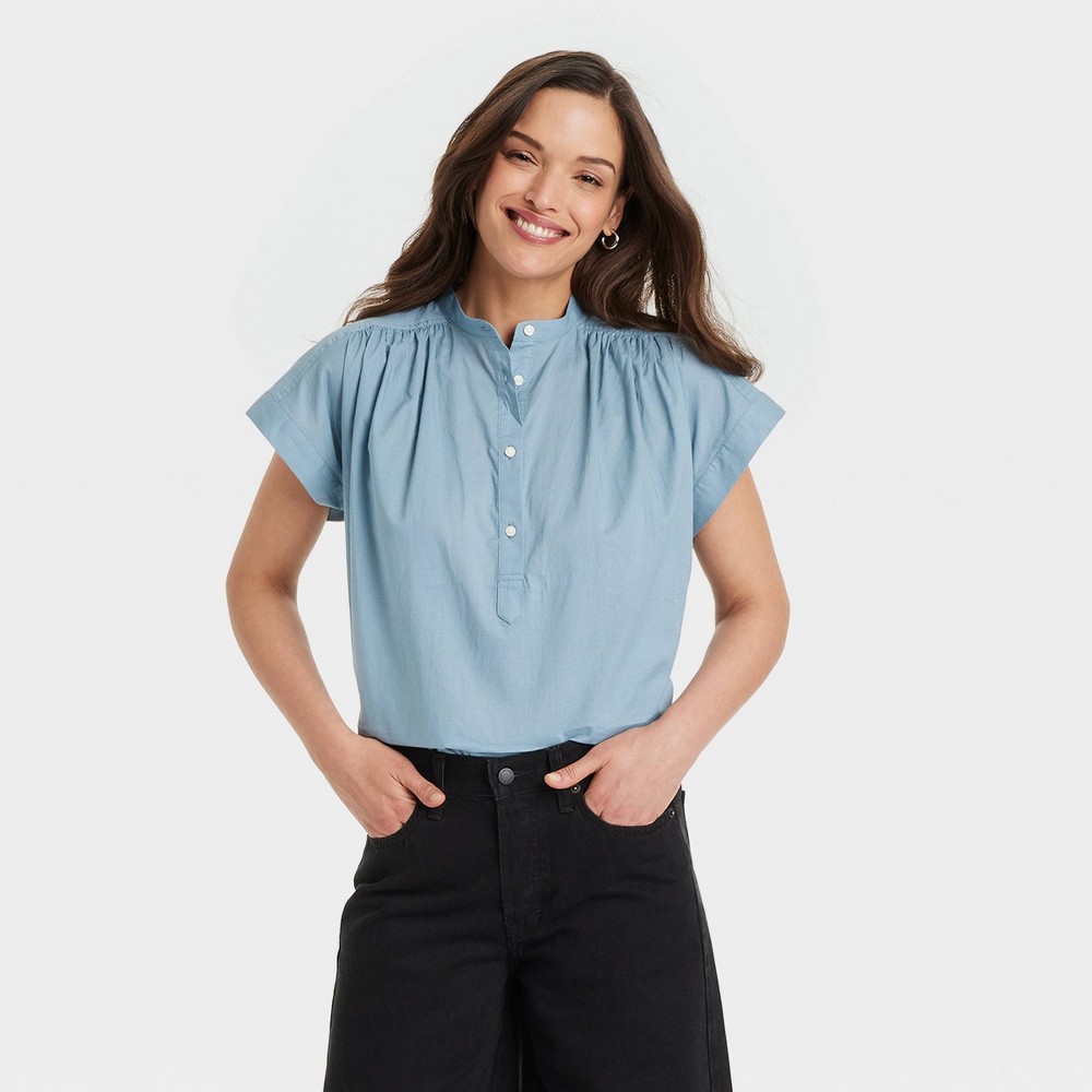 Women's Popover Short Sleeve Blouse - Universal Thread™ Blue XS