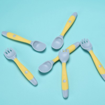 Image of Childlike Behavior Silicone Baby Utensils Spoons Forks Sets with Travel Case, Yellow