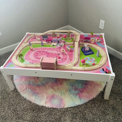 Pink cheap train table