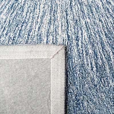 Blue and White Handmade Wool Tufted Area Rug 4' x 6'