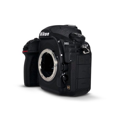 Nikon D850
