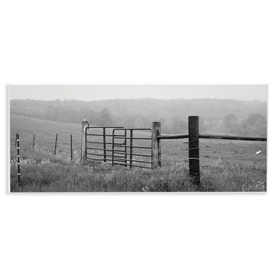 Stupell Industries Countryside Farmland Front Gate, 17" x 7"