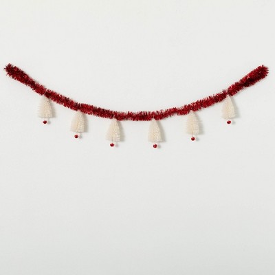 Sullivans Christmas Bottlebrush Garland