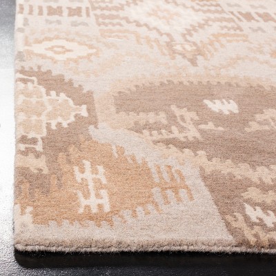 Ivory Hand-Tufted Wool Rectangular Area Rug, 5' x 8'