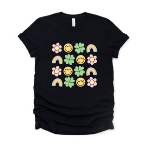 Simply Sage Market S.W.Smiley Smiley Clover Daisy Short Sleeve Tee - 1 of 4