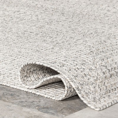 Handmade Ivory Braided 4' x 6' Oval Synthetic Area Rug