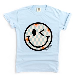 Simply Sage Market S.W.Smiley Checkered Smiley Face Garment Dyed Tee - 1 of 4