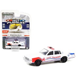 JOHNNY LIGHTNING  1/64 M&J EXCLUSIVE 1999 FORD F-450 POLICE TOW TRUCK 