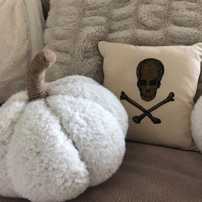 Rock & Roll shops Beaded Skull Pillow