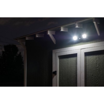 Energizer 600 Lumens Outdoor LED Motion Sensing Dual Head Security Outdoor Wall Light Black_4