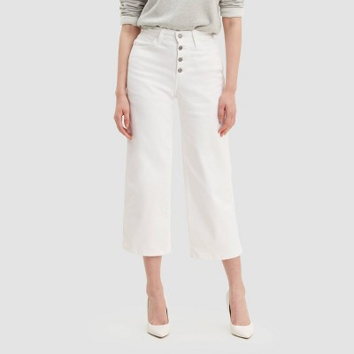 levi white cropped jeans