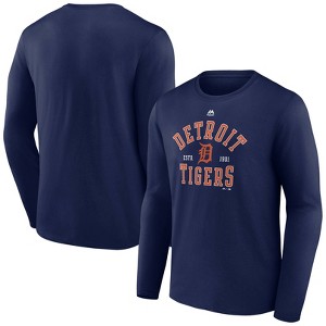 MLB Detroit Tigers Men's Long Sleeve Core T-Shirt - 1 of 3