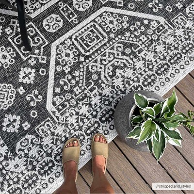 Hauteloom Kingscliff Area Rug