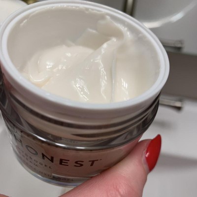 Honest beauty store hydrogel cream