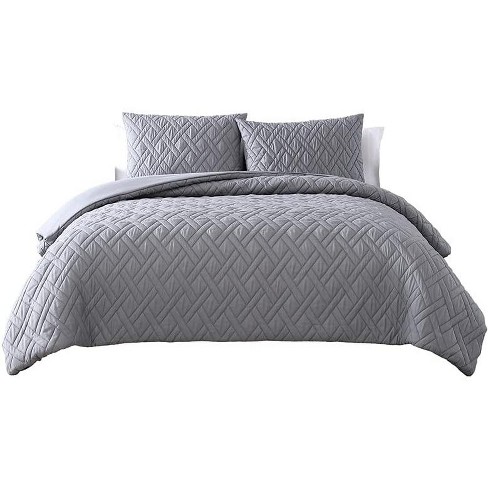 The Nest Company Larch Collection 3 Piece Hotel Quality Luxuriously Soft &  Lightweight Quilted Bedding Set with 2 Pillow Shams - Queen - Gray